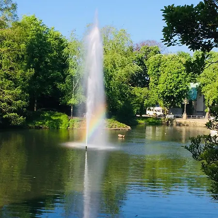 In Toplage Am Kurpark, Ruhig Und Zentral