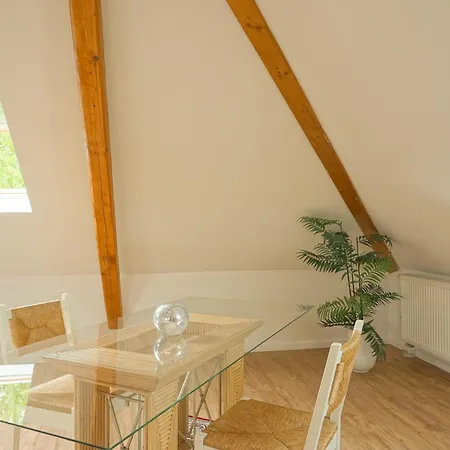 In Toplage Am Kurpark, Ruhig Und Zentral Appartement